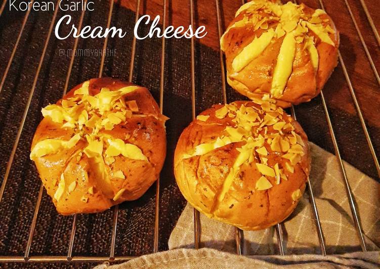 Korean Garlic Cream Cheese