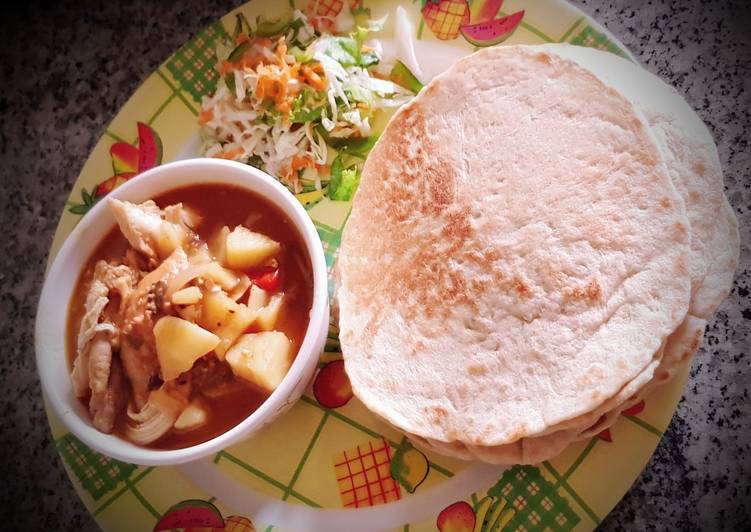 Oat flour chapatti with chicken curry