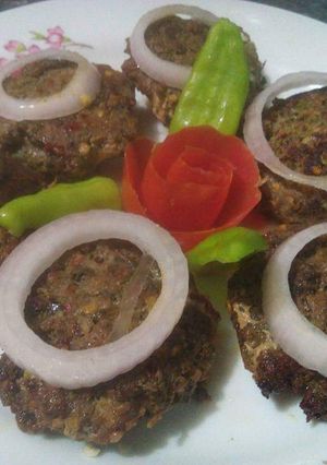 A picture of Jhaat paat kachy qeemy ke kabab.