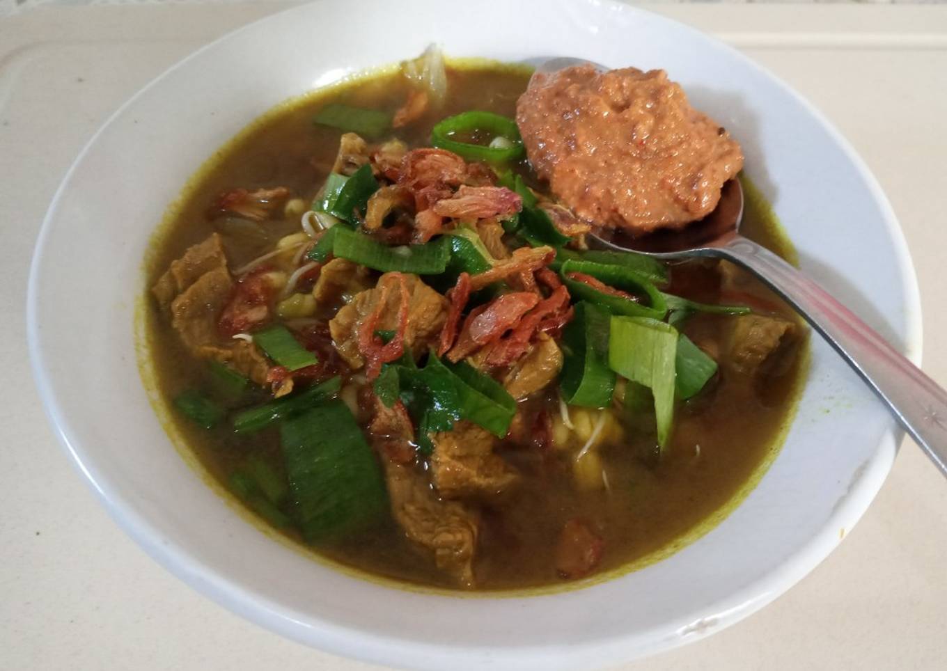 Langkah Mudah untuk Membuat Soto sokaraja (resep ibu mertua), Bikin
Ngiler