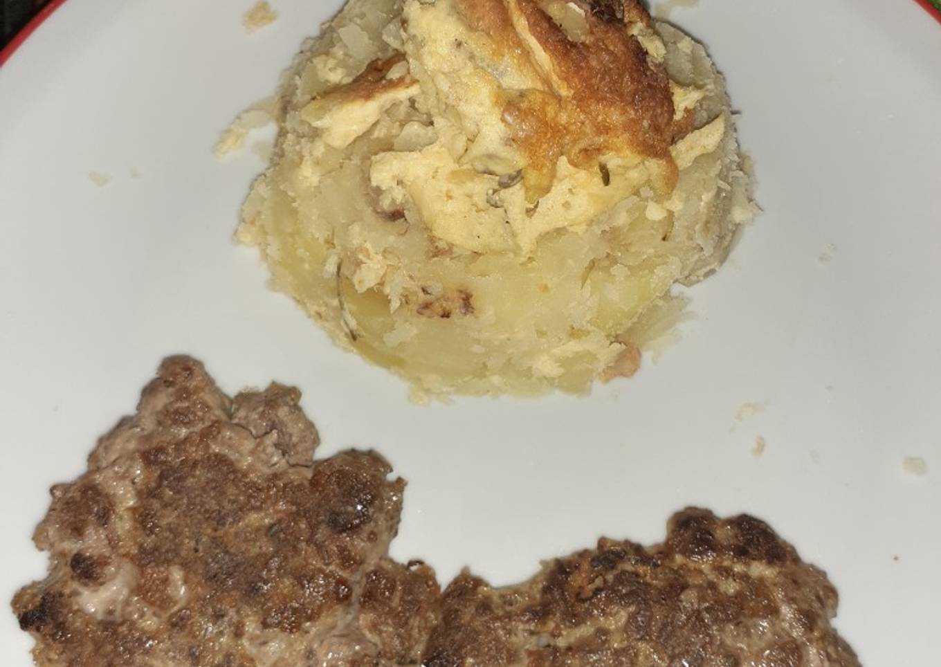 Papas con hamburguesas caseros.."papa erronea"