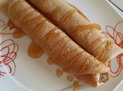 Una foto de crepes sin harina plátano