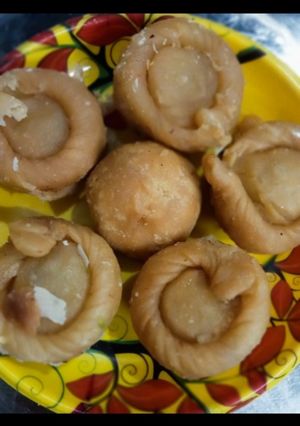 बालूशाही(balushahi recipe in hindi) रेसिपी मुख्य फोटो