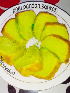 Foto resep 39. Bolu Pandan Santan