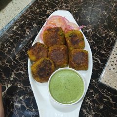 A picture of Raw banana kebab.