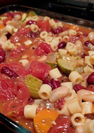 A picture of Minestrone Soup.