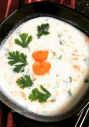 A picture of Carrot Raita.