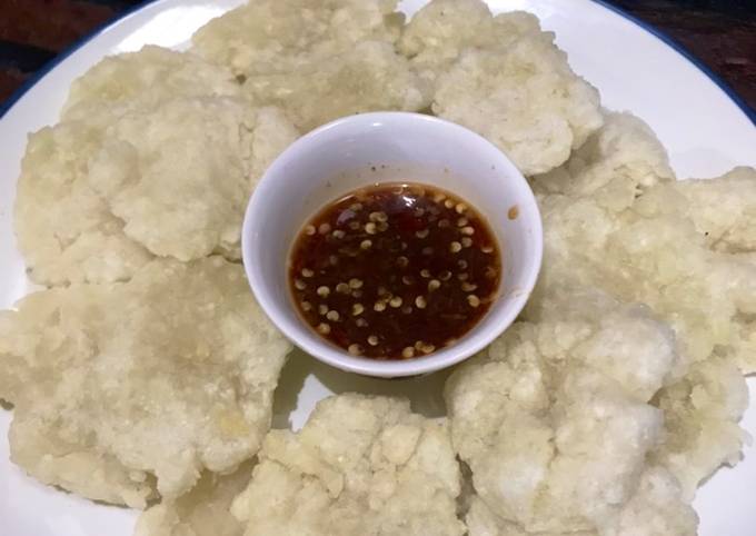 Bagaimana Menyiapkan Cireng Bumbu Rujak yang Lezat