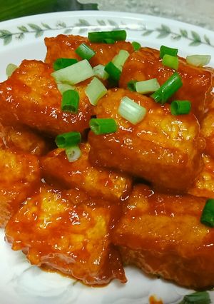 Hình của món Đậu phụ sốt cay của Hàn Quốc.