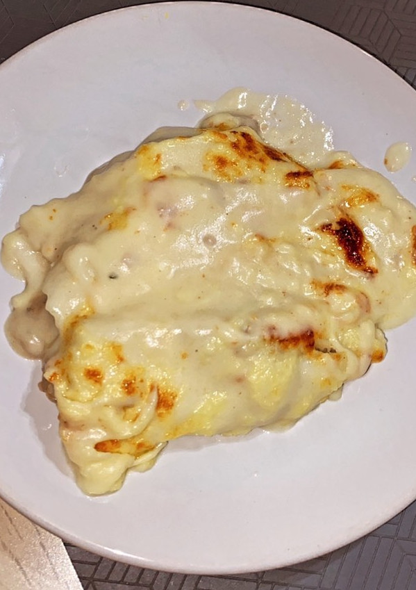 Una foto de Canelones de carne🍗🥩🧅