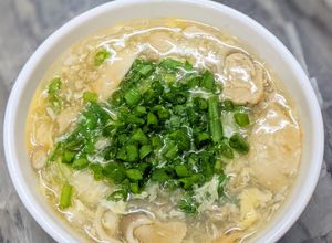 Hình của món Súp nấm thịt bằm.