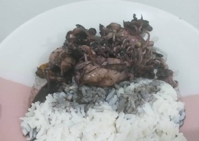 Resep Cumi Kuah Tinta Hitam | Masakan Keluarga oleh deidiveava - Cookpad