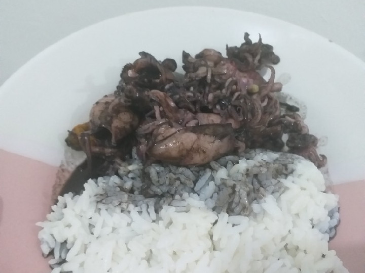 Wajib coba! Resep buat Cumi Kuah Tinta Hitam 