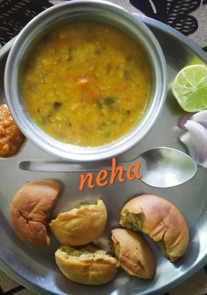 दाल बाटी😋 (Dal Baati Recipe in Hindi) रेसिपी मुख्य फोटो