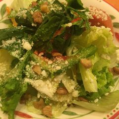 A picture of Vegetable salad.