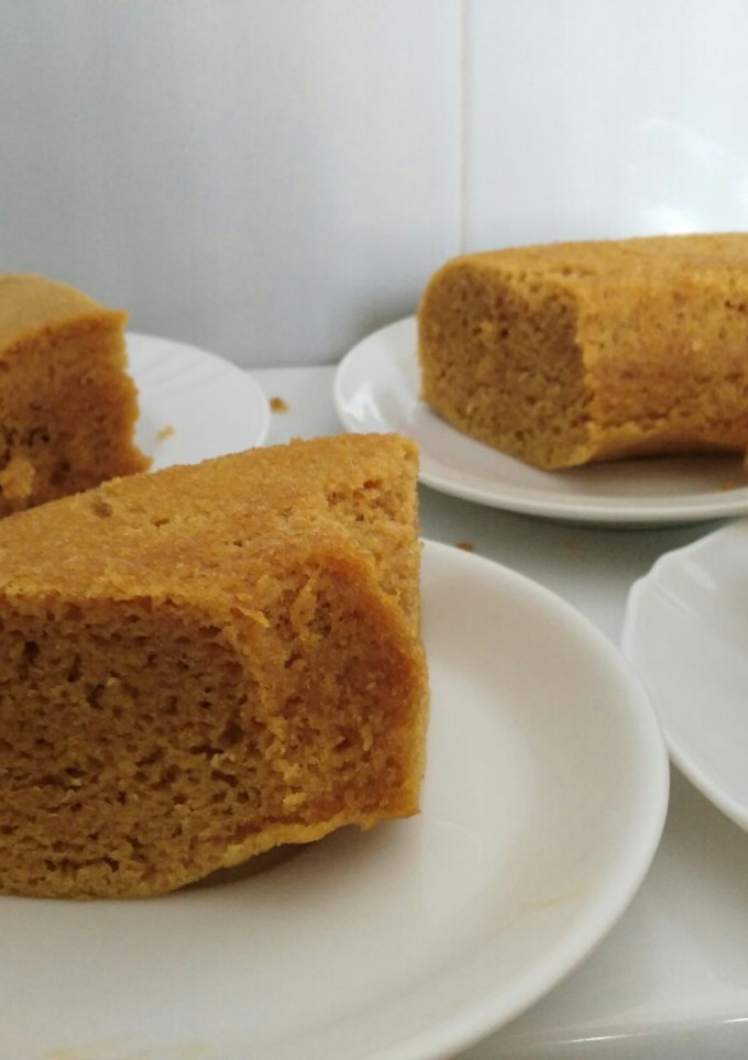 Una foto de Bizcocho esponjoso de gofio y naranja sin horno