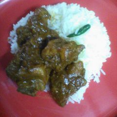 A picture of Chicken kosha.