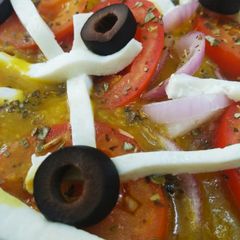 A picture of Bread and daal instant piza.