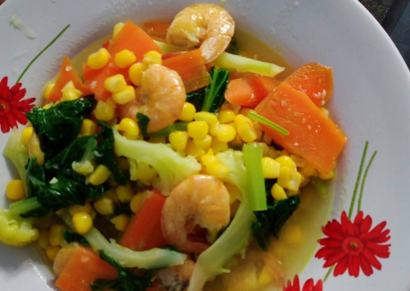 Cap cay sea food