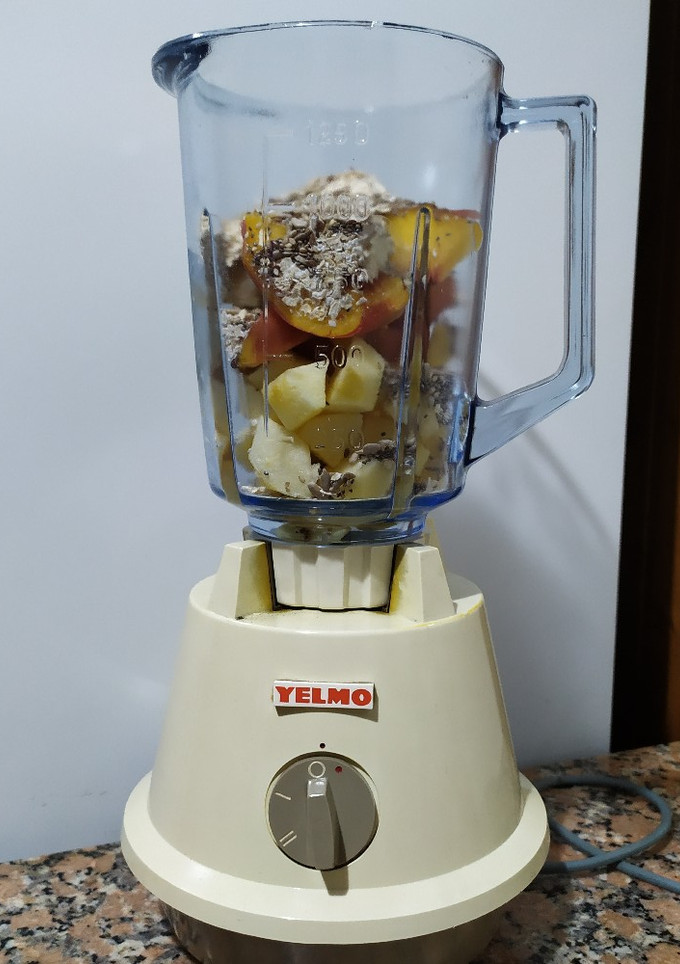 Una foto de Licuado frutal con avena
