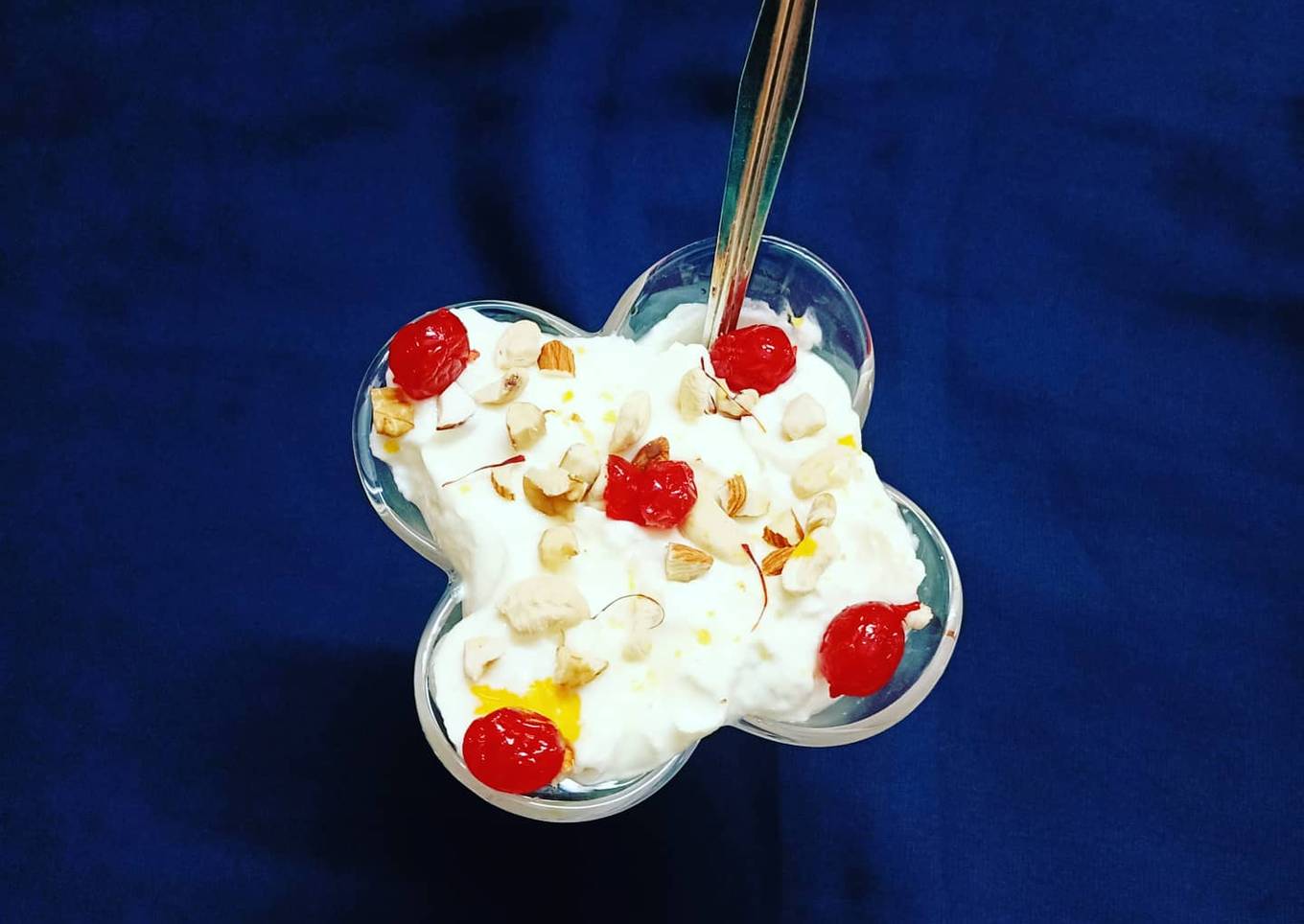 Kesar Elaichi Shrikhand