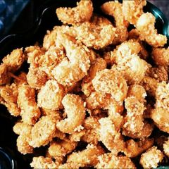 A picture of Cashew Coconut.