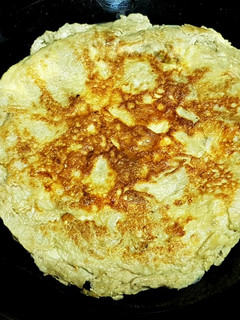 Una foto de Tortilla de Berenjena, Cebolla y Queso