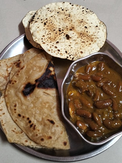 રાજમાં રેસીપી મુખ્ય ફોટો