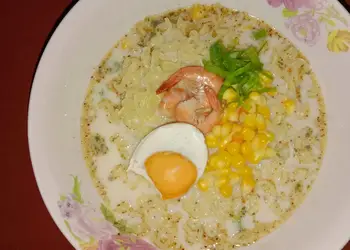 Cara Memasak Cepat Hakata syle ramen (mie instan) Nikmat Lezat