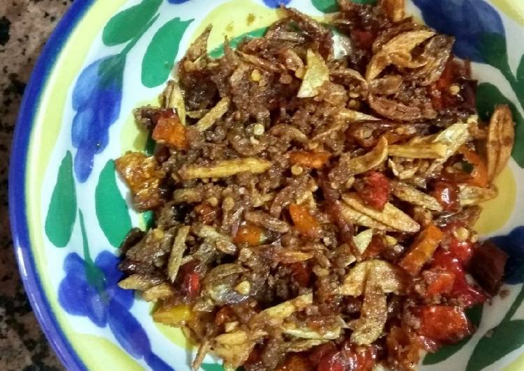 Bagaimana Menyiapkan Sambal Embe, Bikin Ngiler