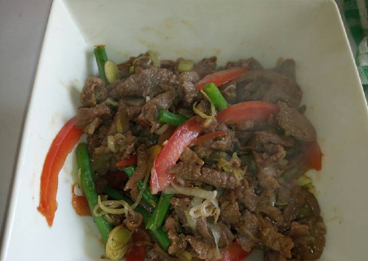 Steps to Prepare Gordon Ramsay Mongolian beef fry