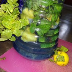 A picture of Detox drink.