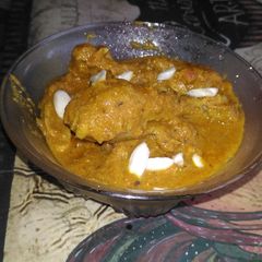 A picture of Murgh badami.
