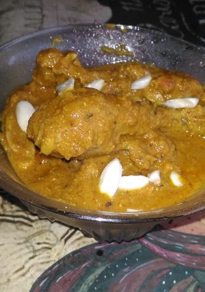 A picture of Murgh badami.