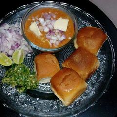 A picture of Pav bhaji.