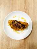 Tosta de foie con cebolla y manzana caramelizada