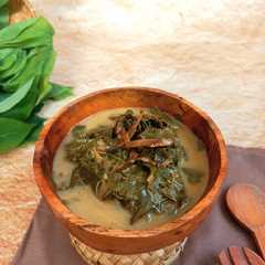รูปของ Sayur Oblok Daun Singkong khas Jawa