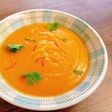 Soup bí đỏ nghệ tây