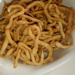 Crispy chinchin A picture of Crispy chinchin.