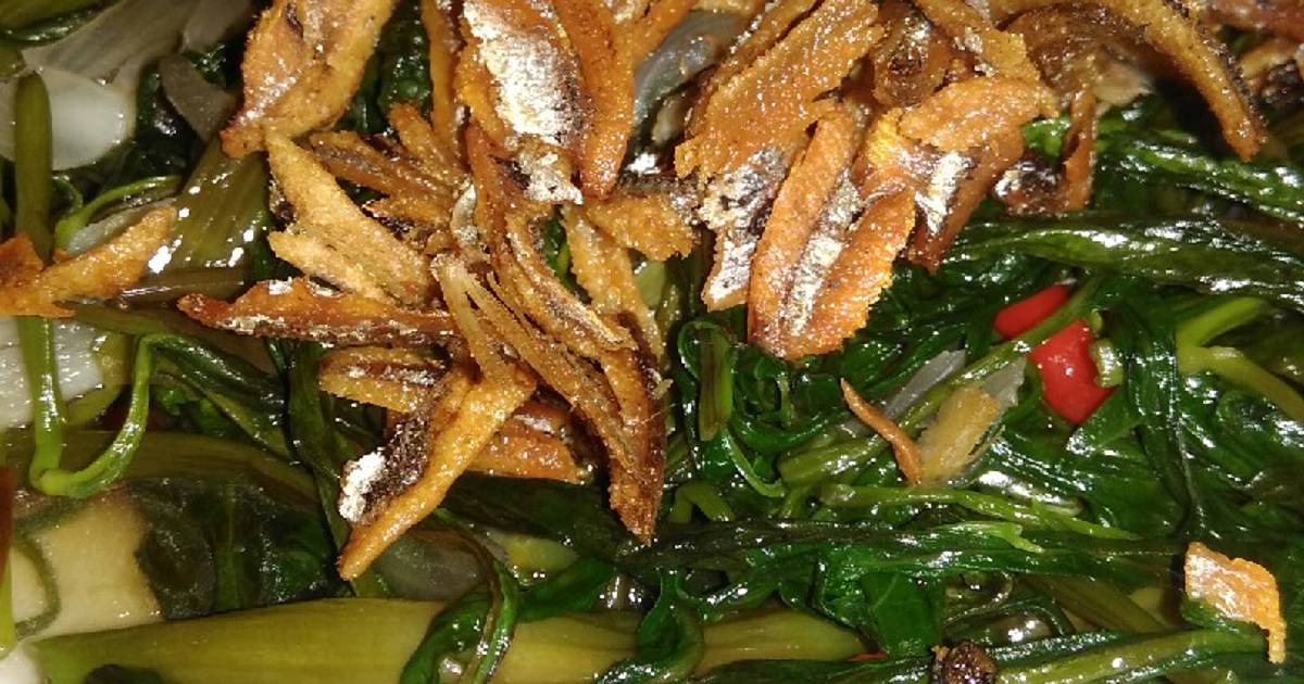  Resep  Tumis  kangkung  siram teri  oleh Nung Maniezt Cookpad