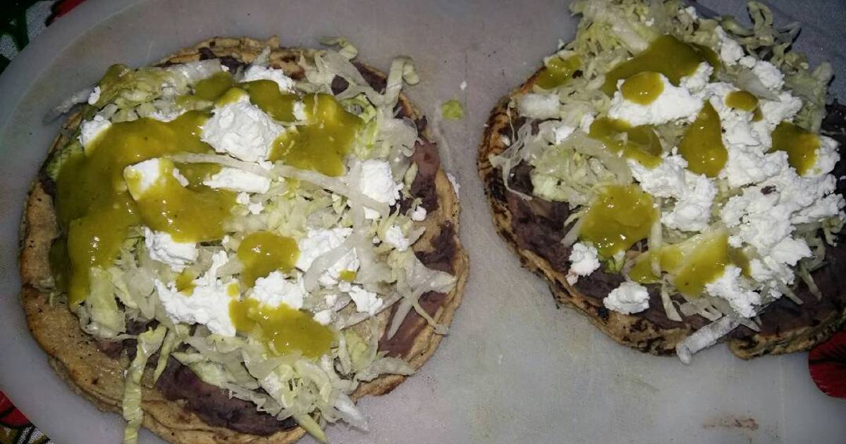 Sopes, delicioso antojito mexicano Receta de Natalia Díaz Cookpad