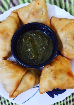 A picture of Samosa.