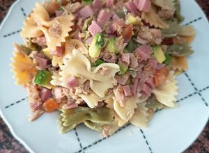 Foto principal de Ensalada de Pasta con Pavo