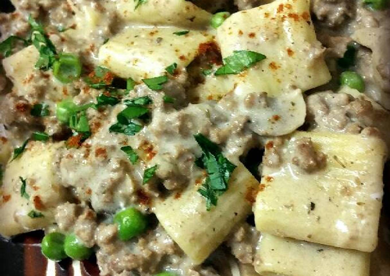 Pressure Cooker Hamburger Stroganoff