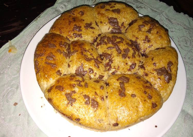 Recipe of Ultimate Brown Buns with chocolate shavings