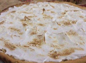 Una foto de MERENGUE ITALIANO FÁCIL para cupcakes, lemon pie o cualquier torta