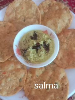 मूंग दाल पूरी (Moong Dal Poori Recipe in Hindi) रेसिपी मुख्य फोटो