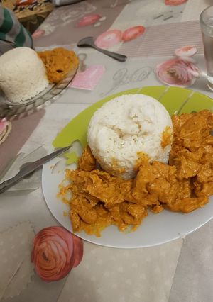 A picture of Butter chicken 😍.