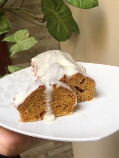 Una foto de Carrot cake integral húmedo