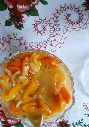 Una foto de Chile de manzana curtido